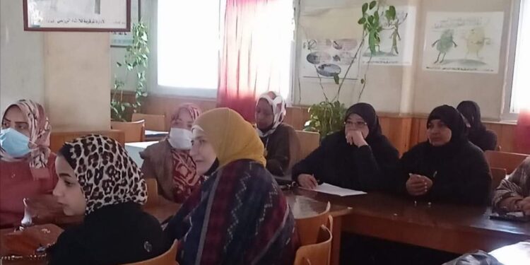 الأمراض المشتركة بين الإنسان والحيوان في برنامج تدريبي بزراعة بورسعيد 1 الأمراض المشتركة بين الإنسان والحيوان