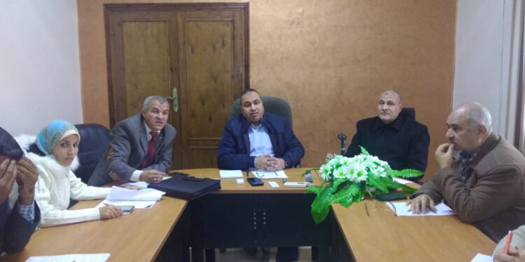 وكيل زراعة الفيوم يعقد اجتماع طارئ لمديري الإدارات الزراعية والتعاونية بالمحافظة 1 اجتماع طارئ