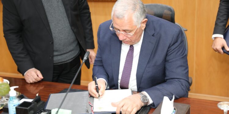 وزيرا الزراعة والعدل يوقعان عقدا لإنشاء محكمة القناطر الخيرية 1 الزراعة