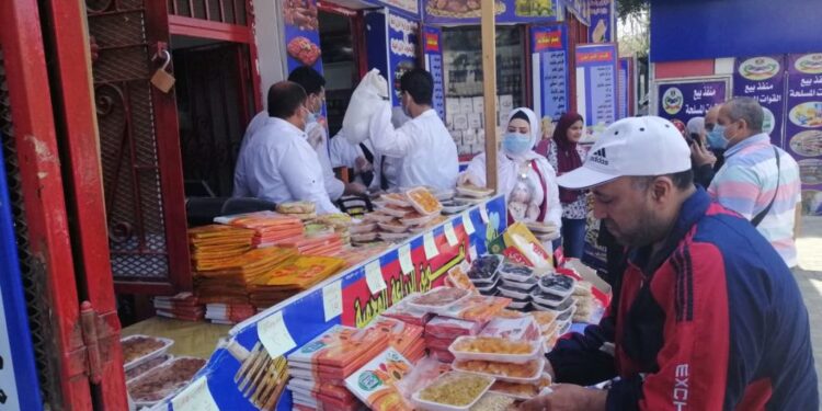 منتجات وزارة الزراعة.. تخفيضات تصل لـ 50 % بمعرض زهور الربيع 1 منتجات وزارة الزراعة