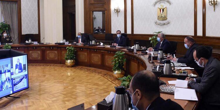 رئيس الوزراء يتابع إجراءات إلغاء الدعم عن المتعدين على الأراضي الزراعية 1 إلغاء الدعم