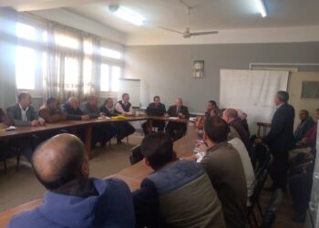 برنامج مكافحة ذباب الفاكهة ي