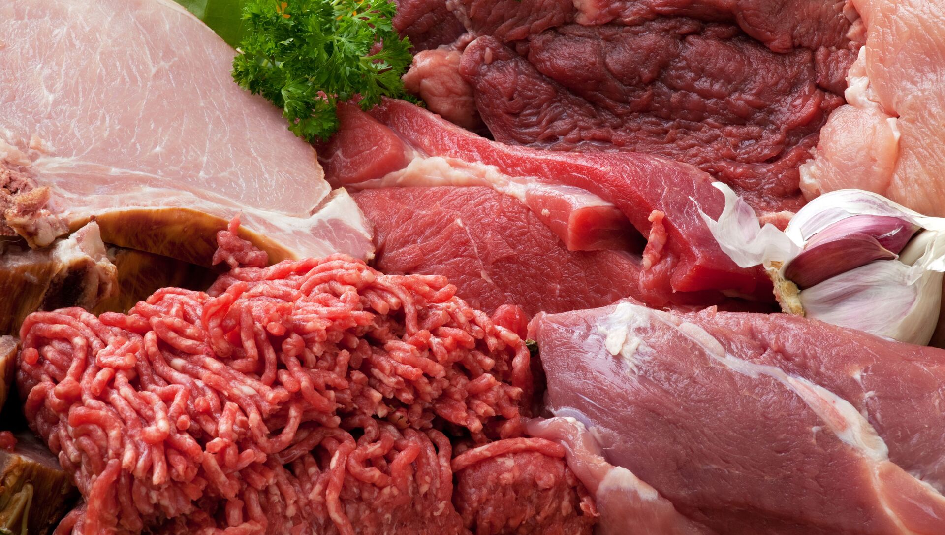 اللحوم الحمراء .. تعرف على فوائداها ومخاطرها - قناة مصر الزراعية