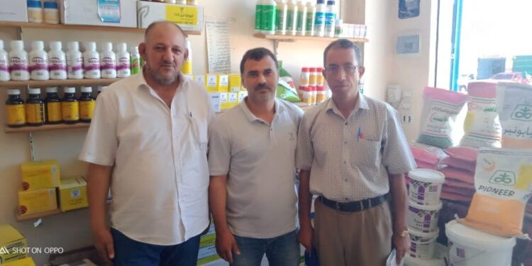 الرقابة على المبيدات تضبط مصنعا غير مرخص لتعبئة المبيدات بالشرقية 1 الرقابة على المبيدات