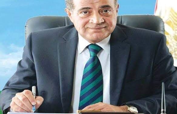 محصول القمح.. توجيه هام لوزير التموين ضد المتخلفين عن التوريد 1 توريد القمح