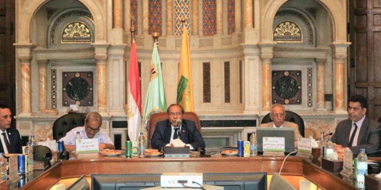 الزراعة: بحوث الصحراء يعقد الاجتماع الأول لمناقشة استراتيجية مكافحة التصحر 2030 1 مكافحة التصحر