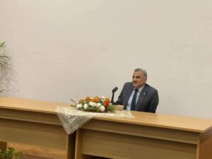 مدير جهاز حماية البحيرات: عجلة الإنتاج لا تدار إلا بتضافر جهود الجميع 12 حماية البحيرات