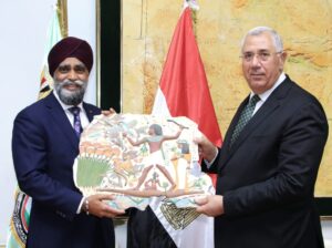 «القصير» يبحث مع وزير التعاون والتنمية الكندي آفاق التعاون المشترك 13 SAVE ٢٠٢٢٠٨١٦ ١٥٤٤٥٥
