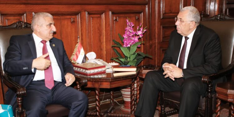 قمة المناخ.. وزير الزراعة ومدير "أكساد" يستعرضان آخر استعدادات المشاركة  1 قمة المناخ