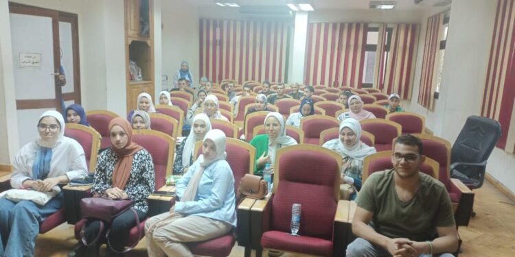 تكنولوجيا الأغذية ينظم برنامج تدريبي عن "تحليل المخاطر" لعدد من المهندسين بمصانع الأغذية 1 تحليل المخاطر