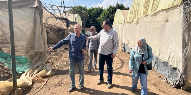 مستشار وزير الزراعة للمتابعة يتفقد مزرعة قطاع الانتاج بمشتهر والصوب الزراعية بطوخ 1 مستشار وزير الزراعة للمتابعة يتفقد مزرعة قطاع الانتاج بمشتهر والصوب الزراعية بطوخ