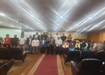 إنتاج محاصيل الفاكهة تحت الصوب