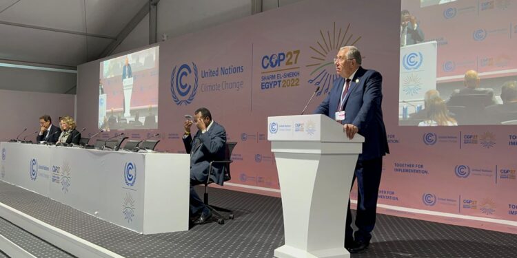 قمة المناخ.. وزير الزراعة يؤكد على ضرورة التعاون والتنسيق بين الدول الأفريقية لمواجهة آثار التغيرات المناخية 1 قمة المناخ