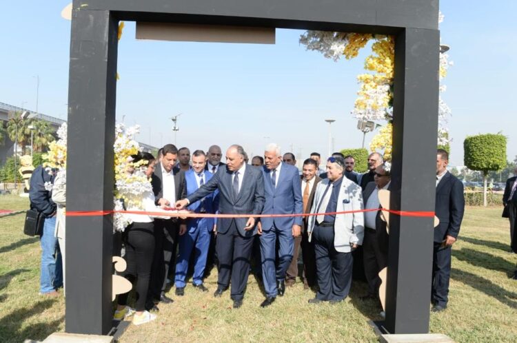 إنطلاق المهرجان الخامس لعسل النحل المصري بمشاركة 50 شركة وخبراء النحل في مصر والوطن العربي