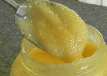 عسل النحل المتبلور