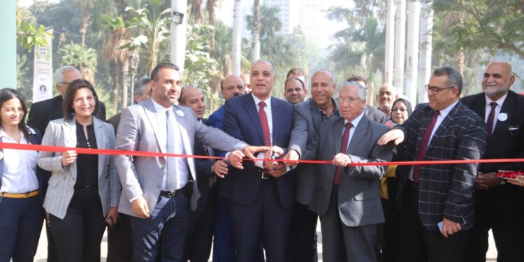 "سليمان" و "عزوز" يفتتحان أول مهرجان للزيتون في مصر بحديقة الأورمان 1 أول مهرجان للزيتون