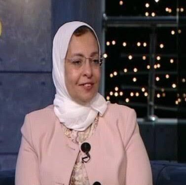 "نيفين عبدالفتاح".. الخلط بين الشطارة والمهارة للنهوض بالمؤسسة 1 الشطارة والمهارة