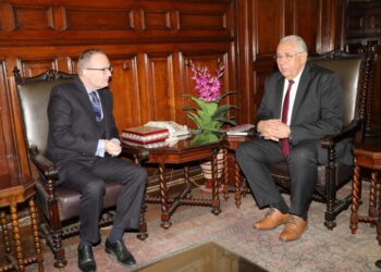 وزير الزراعة