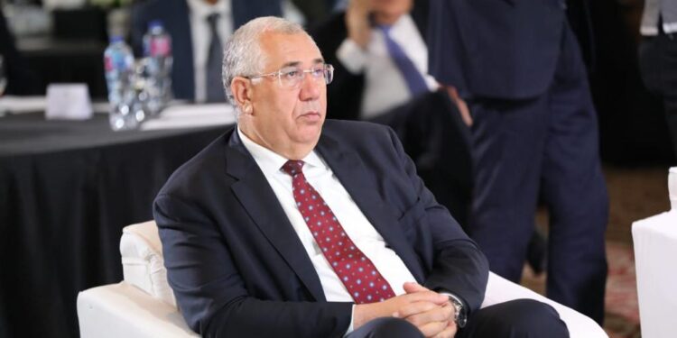 القصير يؤكد الاستفادة من مخرجات البحث العلمي في تعظيم الإنتاجية ومواجهة التغيرات المناخية 1 البحث العلمي