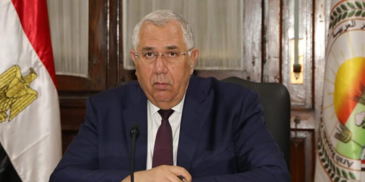 الزراعة تعلن استئناف تصدير النحل للسعودية 1 خير مزارعنا لأهالينا