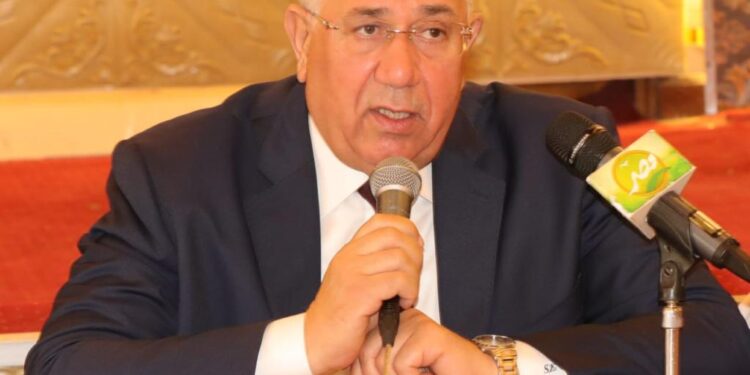 وزير الزراعة يلقى كلمة أمام اجتماع الجمعية العمومية للاتحاد العام للتعاونيات 1 وزير الزراعة
