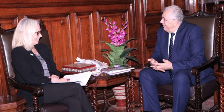 وزير الزراعة يبحث مع مدير الوكالة الأمريكية للتنمية الدولية (USAID) أوجه التعاون المستقبلي 1 وزير الزراعة يبحث مع مدير الوكالة الأمريكية للتنمية الدولية (USAID) أوجه التعاون المستقبلي