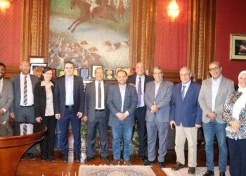 بحوث الصحراء ينظم يوم علمي لوضع حلول لمعالجة وإعادة استخدام مياه الصرف