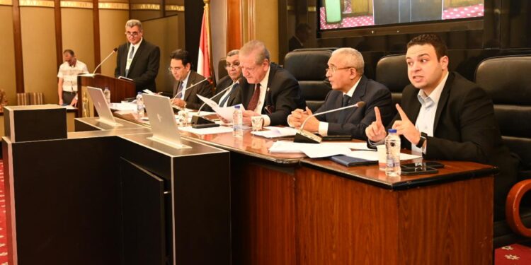 الزراعة: زيادة مساحة القمح لـ3 مليون و 600 ألف فدان والأرز مليون و 76 ألف 1 الزراعة: زيادة مساحة القمح لـ3 مليون و 600 ألف فدان والأرز مليون و 76 ألف