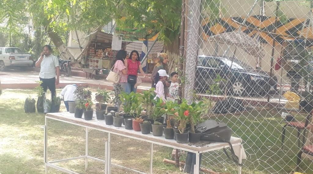 معرض زهور الربيع.. عطا: يشهد إقبال كبير من المواطنين