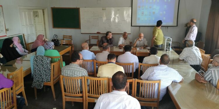 محطة بحوث سخا تستضيف حلقة نقاشية عن صيانة الأراضي في شمال الدلتا ودورها في التنمية الزراعية 1 محطة بحوث سخا