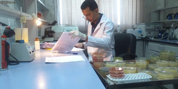 فحص وإصدار  3000 عينة وشهادة منتجات غذائية 1 فحص وإصدار  3000 عينة وشهادة منتجات غذائية