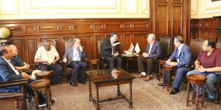 وزيرا الزراعة في مصر ولبنان يبحثان تعزيز التعاون بين البلدين في مختلف الأنشطة الزراعية 1 الأنشطة الزراعية