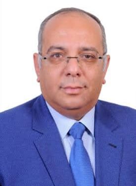 وزير الزراعة يكلف شوقي للقيام بأعمال رئيس مركز بحوث الصحراء 1 وزير الزراعة يكلف شوقي للقيام بأعمال رئيس مركز بحوث الصحراء