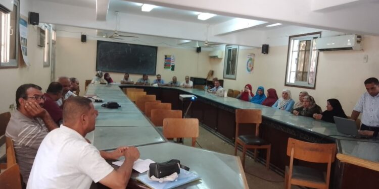 المركزي لبحوث الحشائش ينفذ برنامج تدريبي مع الإرشاد الزراعي عن المكافحة في المحاصيل الشتوية 1 المركزي لبحوث الحشائش ينفذ برنامج تدريبي مع الإرشاد الزراعي عن المكافحة في المحاصيل الشتوية