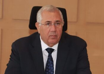 وزير الزراعة