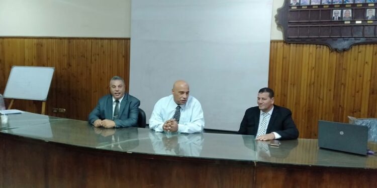 مكافحة أمراض المحاصيل السكرية والزيتية في تدريب بأمراض النباتات 1 مكافحة أمراض