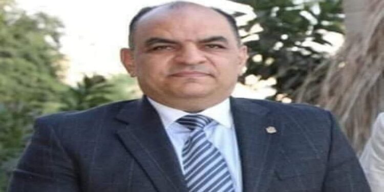 "القصير" ينعي الدكتور أحمد العطار "رئيس الحجر الزراعي" 1 القصير