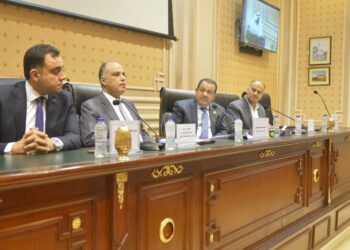 رئيس قطاع الإرشاد الزراعى: برامج توعية للمزارعين علي استخدام التقنيات الحديثة في الزراعة