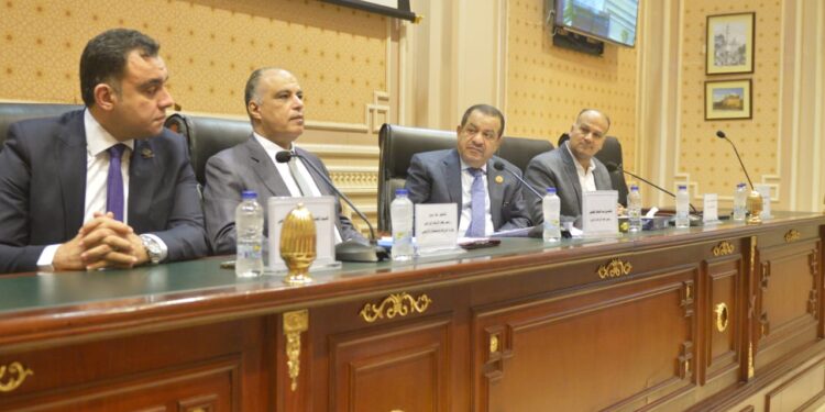 الإرشاد الزراعي: إنشاء الغابات الشجرية مشروع قومى للتخلص الآمن من مياه الصرف الصحي 1 رئيس قطاع الإرشاد الزراعى: برامج توعية للمزارعين علي استخدام التقنيات الحديثة في الزراعة