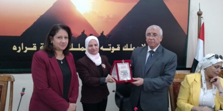 "البحوث الزراعية" يكرم الدكتورة "ميرفت صدقي" 1 البحوث الزراعية