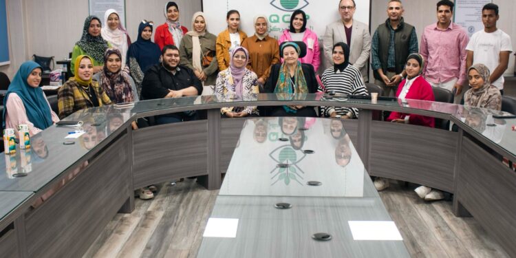 المركزي لمتبقيات المبيدات يستقبل طلبة زراعة الفيوم 1 المركزي لمتبقيات المبيدات