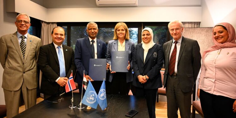 اتفاقية بين الفاو والزراعة والنرويج لتحسين الأمن الغذائي بالمجتمعات الريفية في المنيا 1 الأمن الغذائي