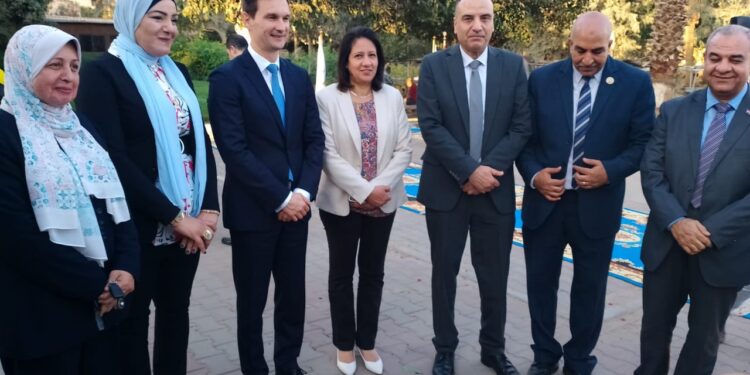 "وقاية النباتات" يستقبل وفد من سلوفينيا للمشاركة بفاعلية التوعية بدور الملقحات وزراعة النباتات الرحيقية لنحل العسل 1 وقاية النباتات