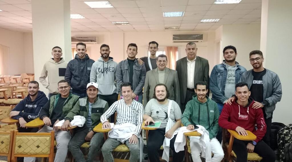 بحوث الثروة السمكية يدرب طلاب جامعة الزقازيق ميدانيا على الإنتاج الحيواني والداجني والسمكي 1 الثروة السمكية