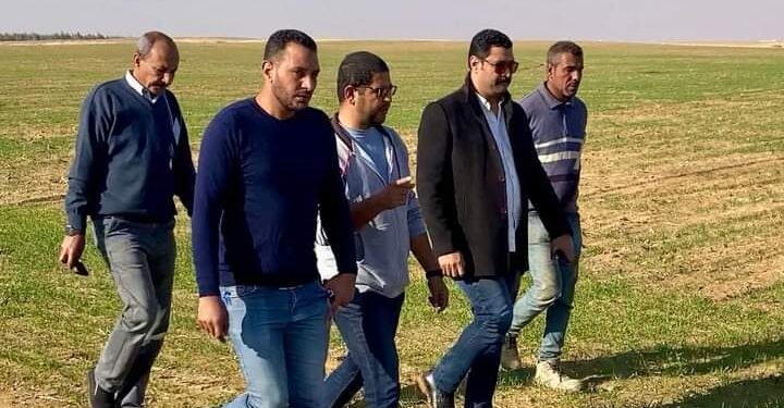 متابعة لزراعات محصول القمح ومبادرة " إزرع " بمحافظة المنيا 1 متابعة لزراعات محصول القمح ومبادرة ” إزرع ” بمحافظة المنيا
