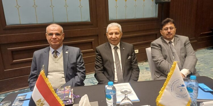 "مصيلحي" يعلن إطلاق الاستراتيجية الوطنية لصحة الأحياء المائية في مصر 1 الاستراتيجية الوطنية