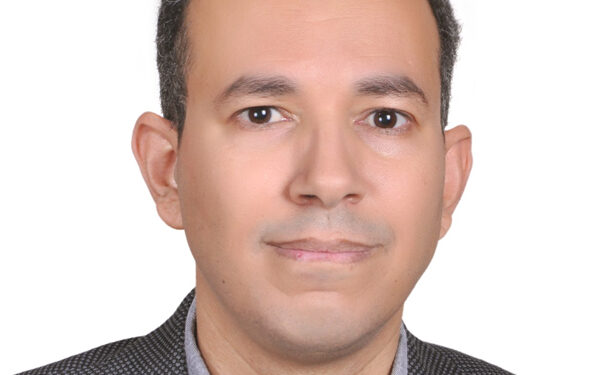 إبراهيم رمضان يكتب.. علماء من ذهب 1 علماء من ذهب