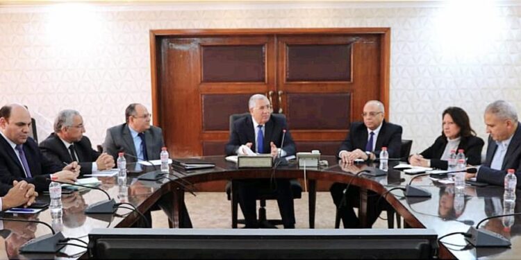 في بداية العام الجديد..القصير يلتقي العلماء والباحثين الحاصلين على جوائز دولية ومحلية 1 في بداية العام الجديد..القصير يلتقي العلماء والباحثين الحاصلين على جوائز دولية ومحلية