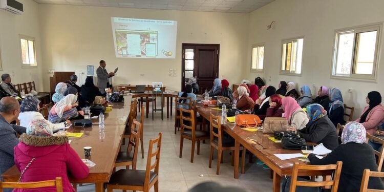 معهد وقاية النباتات ينظم ندوة عن إدارة الآفات الغازية 1 معهد وقاية النباتات