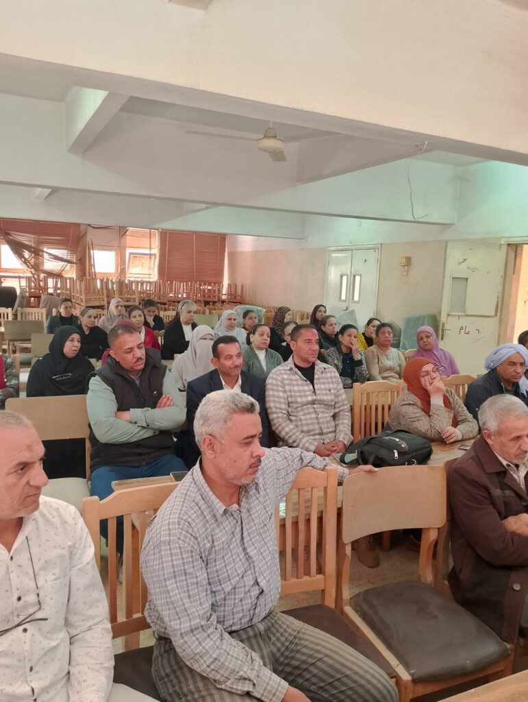 اجتماع وكيل زراعة أسيوط